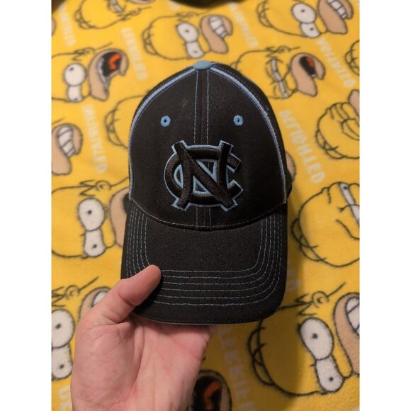 Top Of The World NCAA North Carolina Tar Heels One Fit OSFA Black Hat - Picture 1 of 8